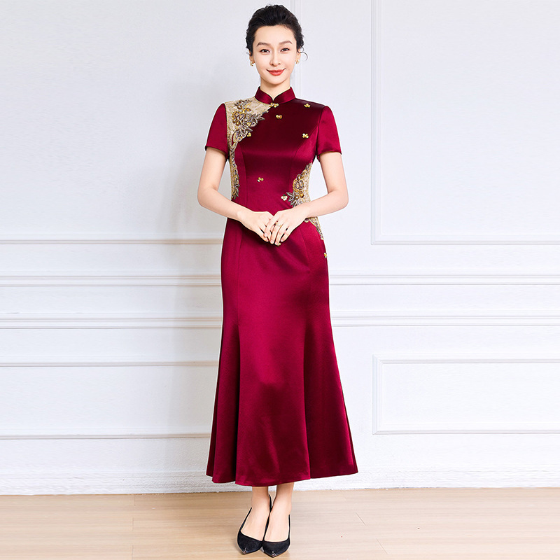 Elegant Acetate Qipao for Young Mother-In-Law at Wedding Banquet, New Spring and Autumn Style Mother's Dress for Wedding