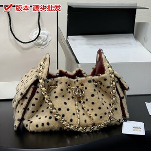 ���cˮ��ë���K�����y���ֵ�r�Іμ�б���ͨ�ڰٴ�朗lŮʿ����