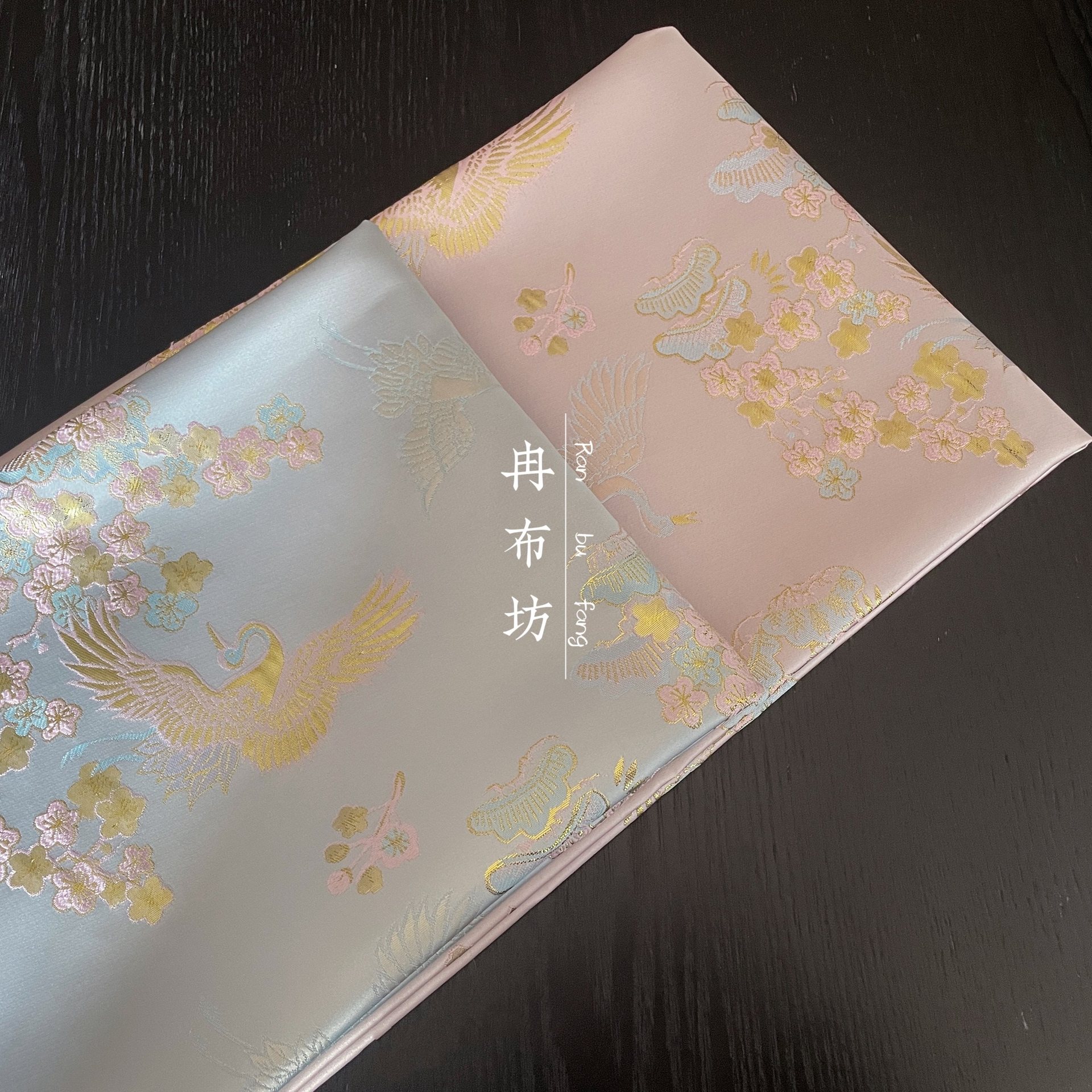 新款山水梅花提花织金布料中国风柔美织金礼服伴娘装服装面料