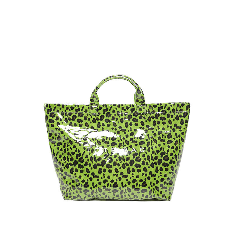Green pattern