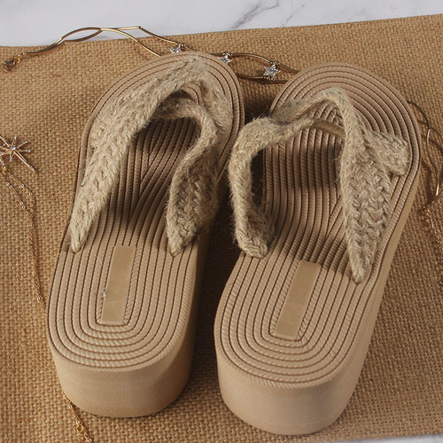 Women's Versatile Outdoor Wear Thick Eva Slip-On Sandals with Woven Slope Heel, Lightweight Summer Beach Slippers for Southeast Asia