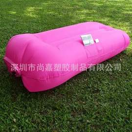 水上充气床;其他充气玩具;游泳圈