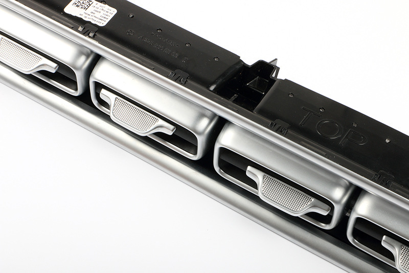 Suitable for Mercedes-Benz S-Class Air Outlet Paddle S400 Central Air Conditioning Air Outlet Bright Strip S450 S480 Grille Buckle