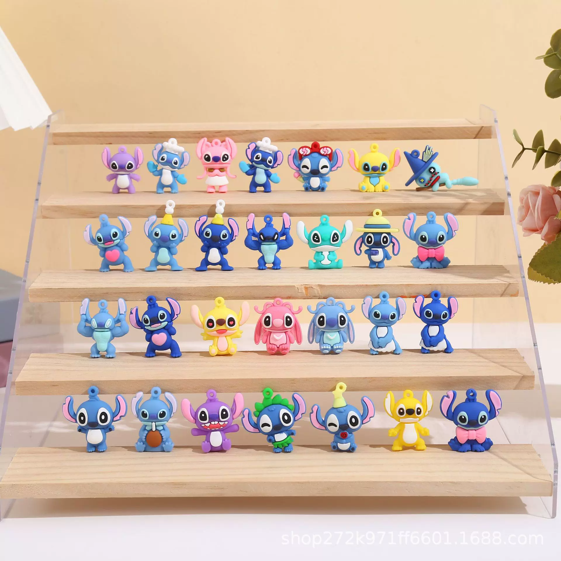 新款卡通史迪仔钥匙扣挂件史迪奇家族DIY 软胶洞洞乐盲盒饰品配件