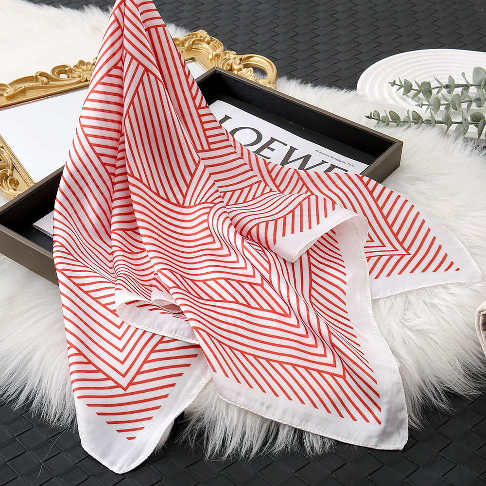 Coreano simple bufandas de seda multicolor a rayas urbanas bufandas de alta calidad bufandas de arena delgada de verano bufandas de protección solar