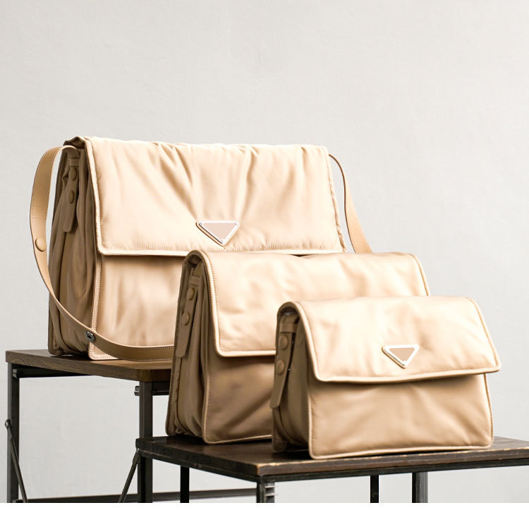 Apricot Large 2-in-1 Postman