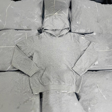 �컨��汾�F؛��Ʒ�|MU���¿�՘�̽�ñ���l���ɰ���Ůͬ��