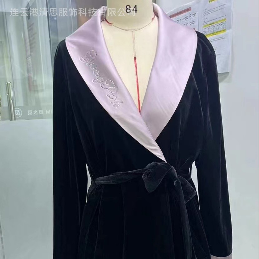 清思服饰丝绒睡衣性感睡袍秋冬季宽松休闲长袖开衫纯欲家居服3185