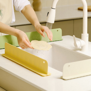 Silicone sink baffle kitchen suction cup waterproof board drain baffle splash proof artifact faucet countertop water barrier