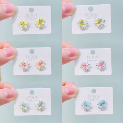 簡悦s925銀飾り清新で甘い油を垂らして漆の花のピアスを焼くファッションの優しさは超仙精致なイヤリングです。