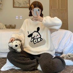 半分の毛のパジャマの女性の秋冬の新型のベルベットは厚くてかわいいアニメの小さい女の子の保温の部屋の服のスーツをプラスします。