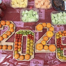 盘;果盘、果篮;收纳盒