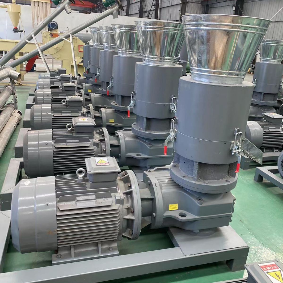 Máquina de pellets biológicas multifuncionales ramas serrín granulador de registro grande