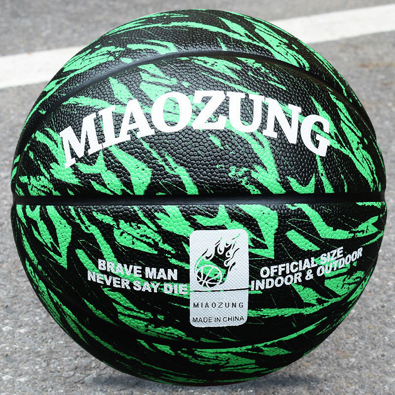 MZ—No. 7 메이플 리프 그린 및 블랙