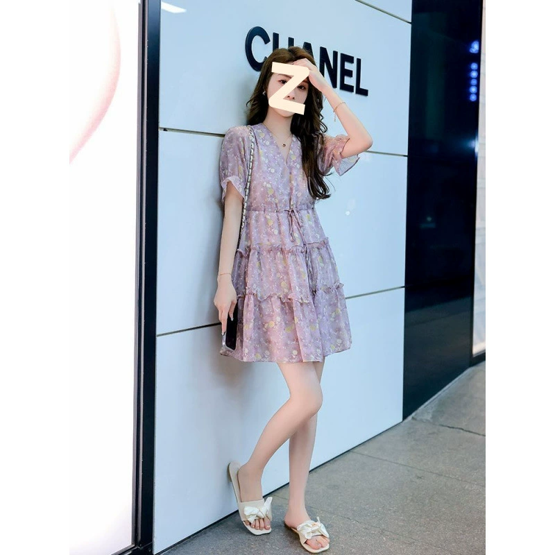 Лето 2025 новое маленькое высококлассное платье женское темпераментное платье