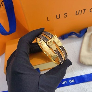 �W���羳Ůʽ���l�H��Ů�߼��в���ɫ�ƷV���C��ɫ�����C