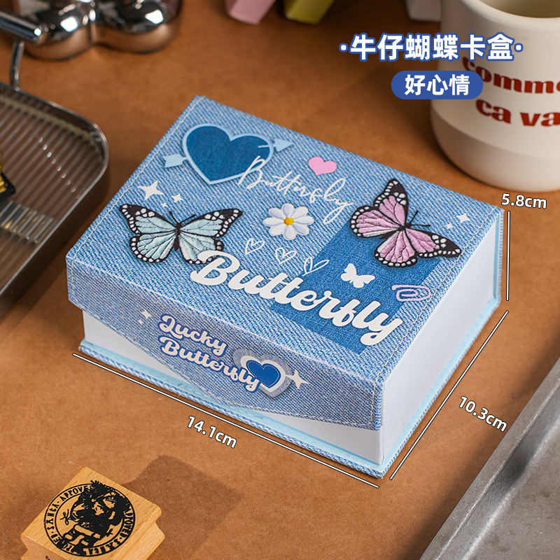 Nueva caja de tarjetas de mariposa de alto valor, caja de almacenamiento de gran capacidad para álbumes de tarjetas pequeñas de ídolos, caja multifuncional de cuero a prueba de polvo