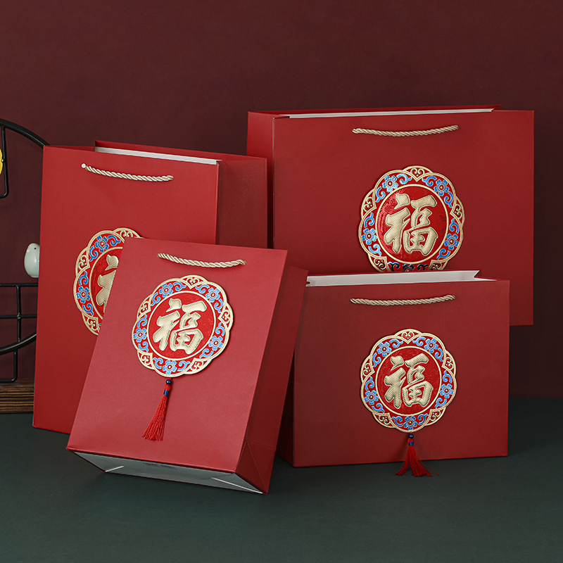 创意中国风红色礼品纸袋新年喜庆手提袋回礼袋送礼包装袋现货批发详情3