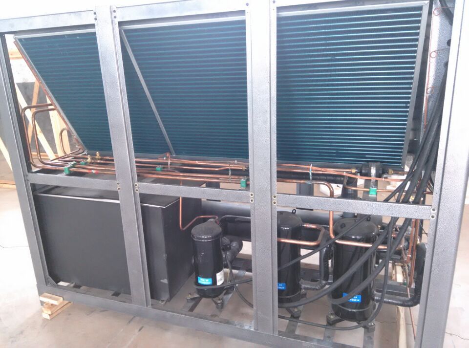 1FFC4DD6BF7D0A41A81E719DE27FA8