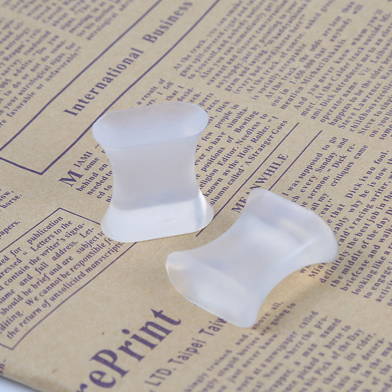 Transparent divided toe