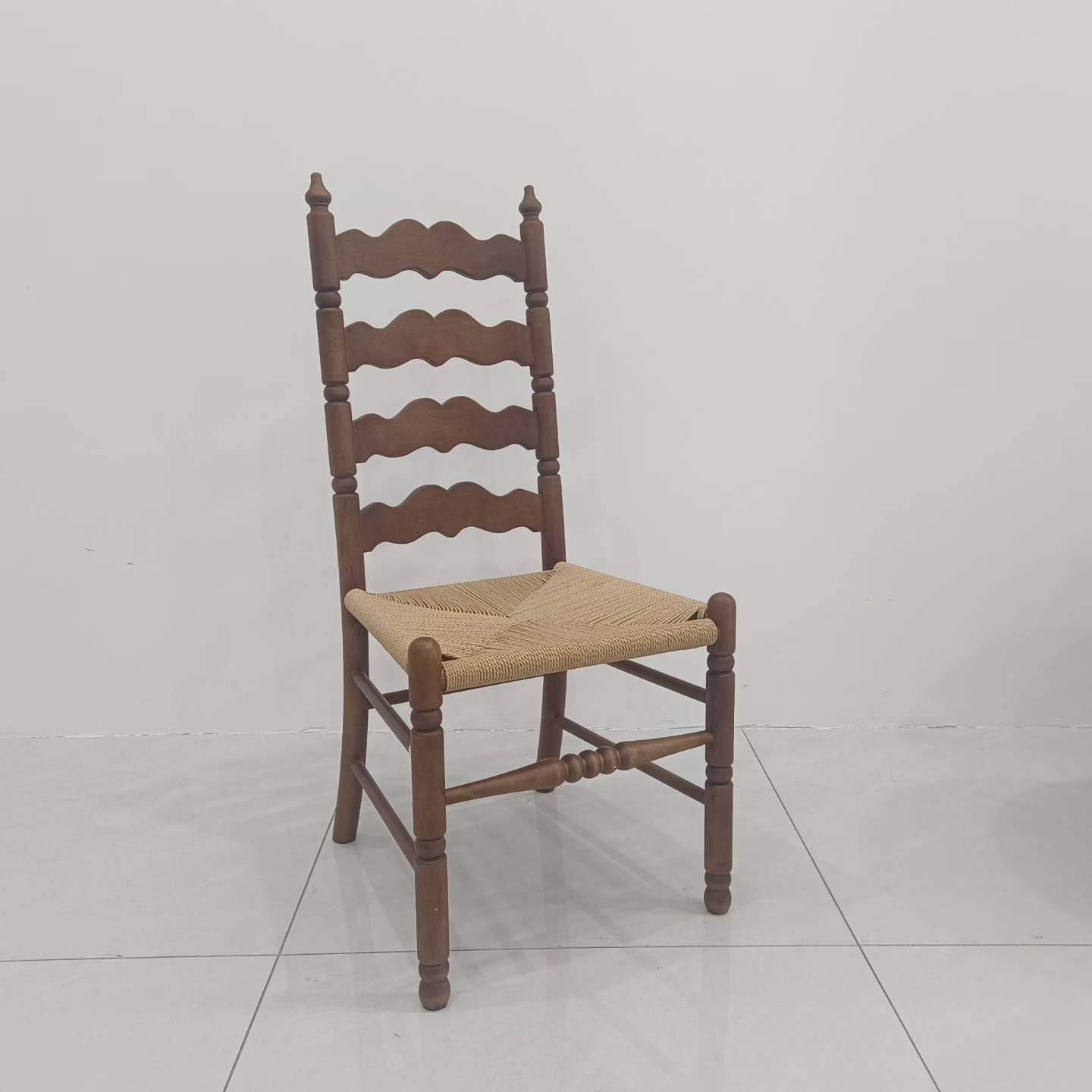 Café de madera sólida sofá mesa y silla combinación de estilo americano medieval mezcla restaurante de postres restaurante mesa y silla comercial de catering