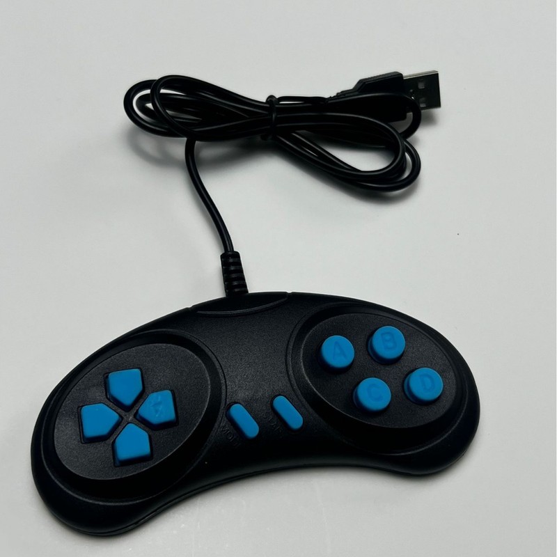 メーカー在庫あり USBゲームコントローラー MD9芯 クラシック月型 有線ゲーム機 卸売 フォースフィードバック|undefined