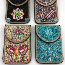 �����ׁ��L��ɫ�������ʯС�����½�����PU���Ćμ�б���Ů�F؛