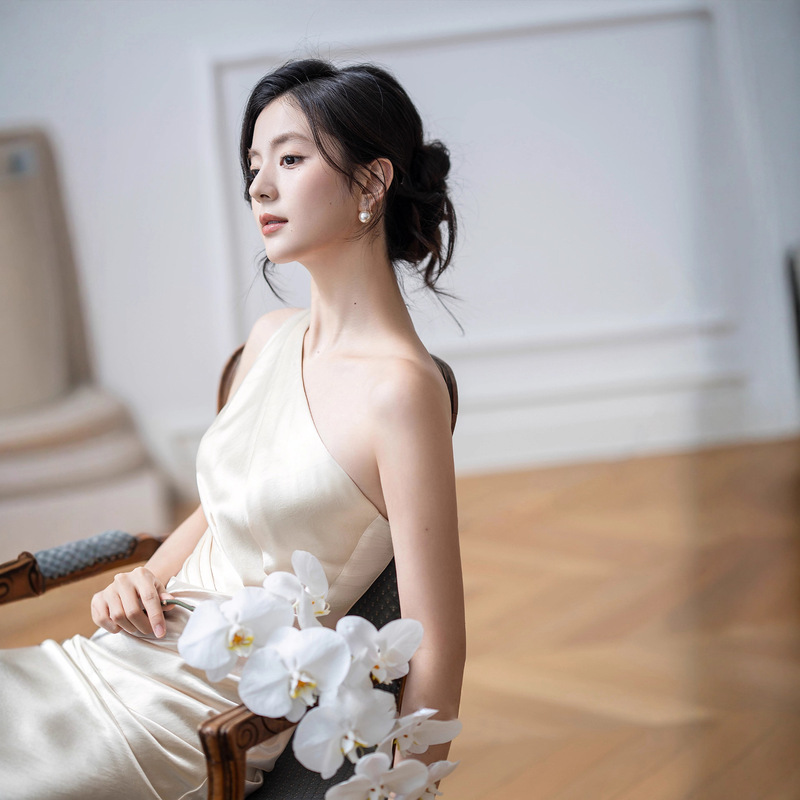 敬酒服订婚礼服裙女法式斜肩连衣裙气质晨袍高级感新娘结婚敬酒服|undefined