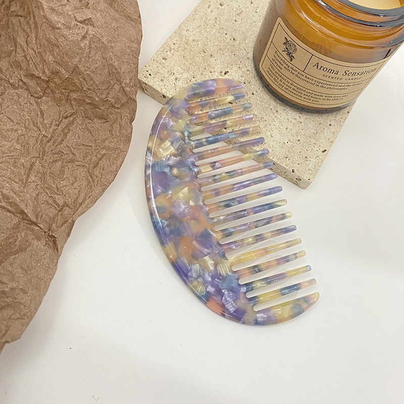 40g Weight Hair Combs Hair Accessories Type 1 Piece Quantity Holiday, Daily Occasion Acetic acid sheets Material Geometric Pattern All Seasons Season Women's Gender Retro Style Retro Women's Geometric Acetic Acid Sheets Hair Combs 10