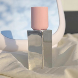 Ineyoo 3D Oxidation Film Forming Non-Stick Cup Lip Glaze Long-Lasting Moisturizing Maintenance Lip