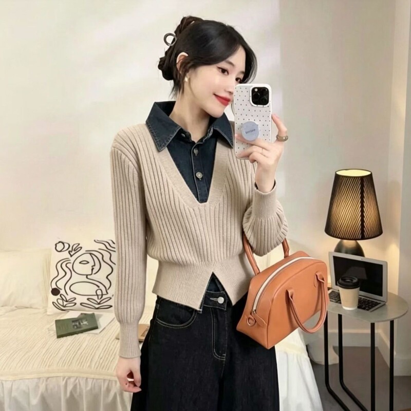 Designer denim patchwork knitwear two-piece set, 2026 autumn/winter new style, waist-cinching slimming jacket, versatile sweater Designer denim patchwork knitwear two-piece set, 2026 autumn/winter new style, waist-cinching slimming jacket, versatile sweater