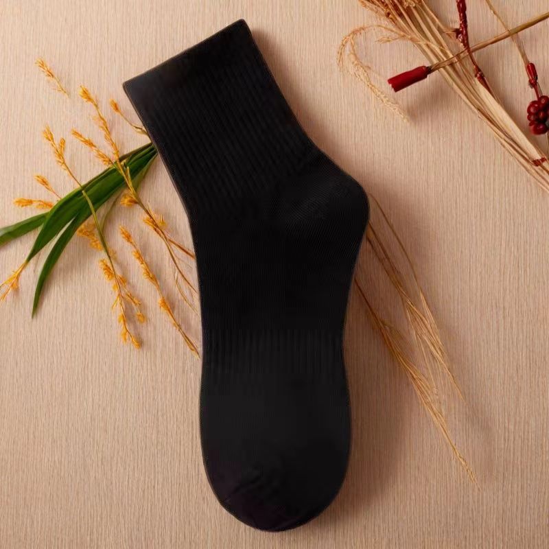 Nuevo diseño original de calcetines Zhuangyu para hombres de color sólido universal ligero boca baja calcetines de barco corto de la calle de la moda otoño