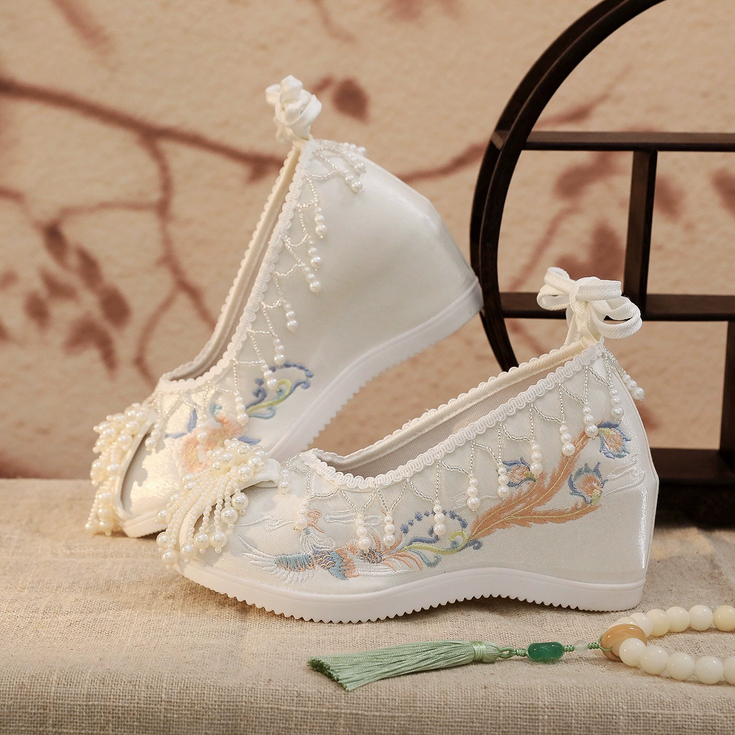 Обувь Hanfu Pearl Shiu Hhe Свадебные туфли вышитые туфли женская китайская древняя одежда Hanfu свадебные туфли увеличены