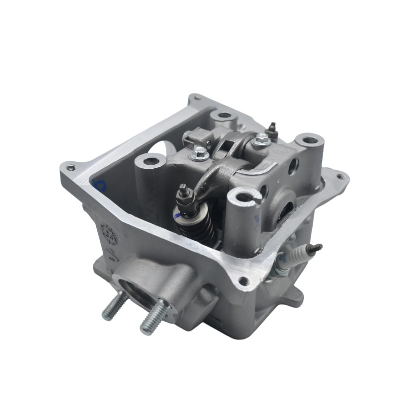 Loncin Motorcycle Cylinder Head Is Suitable for Loncin Lx150T Wuji Sr150Gt Water-Cooled 150 Cylinder Head Assembly