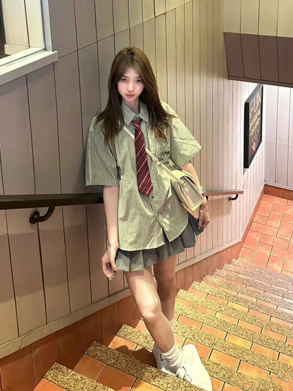日系复古绿色条纹短袖衬衫女夏季领带学院风小个子宽松百搭衬衣潮|undefined