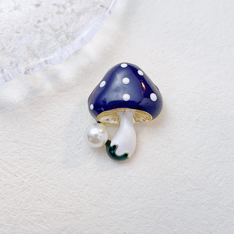 Cute Mushroom Zinc Alloy Enamel Plating Inlay Pearl Women's Brooches display picture 2