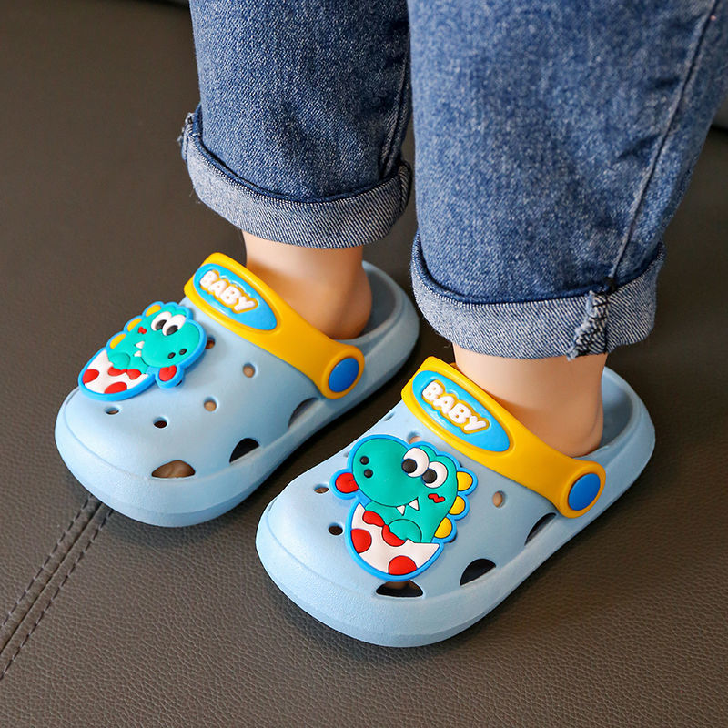 Summer Children's Slippers for Boys and Girls, Indoor Non-Slip Cartoon Soft-Soled Outdoor Sandals, Breathable and Suitable for Outdoor Wear