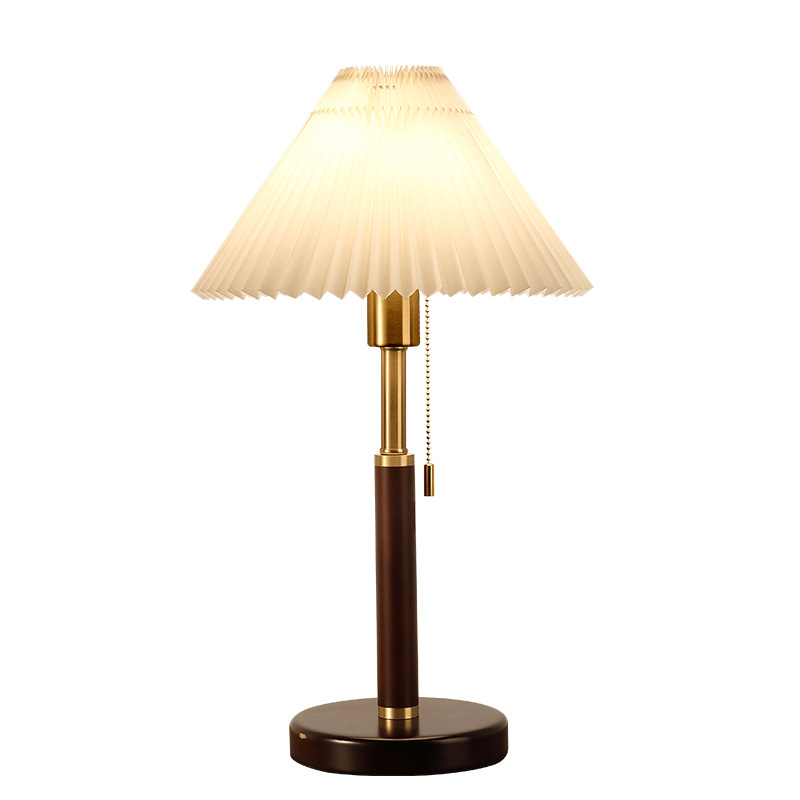 Lámpara de pie de estilo Medieval, lámpara de ambiente para sala de estar, nueva lámpara de noche para dormitorio de lujo accesible, lámpara de pie vertical 397L