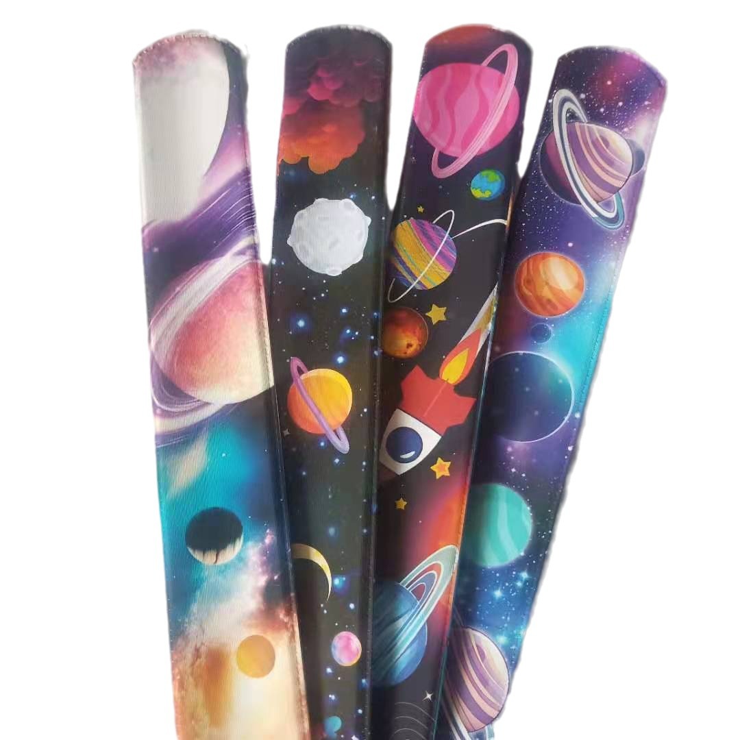 Estrictamente seleccionado el nuevo anillo estrellado de Amazon Space, anillo de palmaditas de PVC, accesorios de juego de juguetes para niños