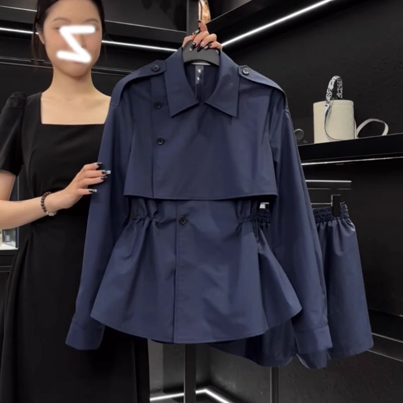 European Popular Fashion Casual Tops, This Year's Popular Old Money Style Navy Blue Waist-Cinching Short Windbreaker Jacket for Women in Autumn