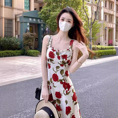 ストラップワンピース女性デザイン感小衆茶休フランスレトロ感バラ砕花気質純欲ロングスカート