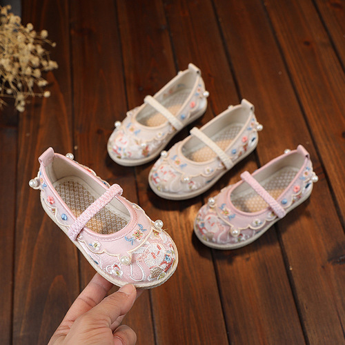 Children's Hanfu Shoes for Girls,  New Spring and Autumn Ancient Style Embroidered Shoes, Princess Children's Costume Shoes, Han Style Shoes, Fabric Shoes