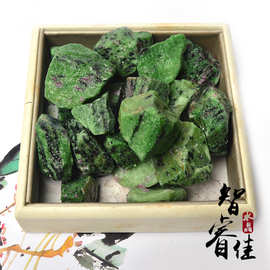 厂家批发天然红绿宝原石 水晶原石 香薰石扩香石水晶装饰品消磁石