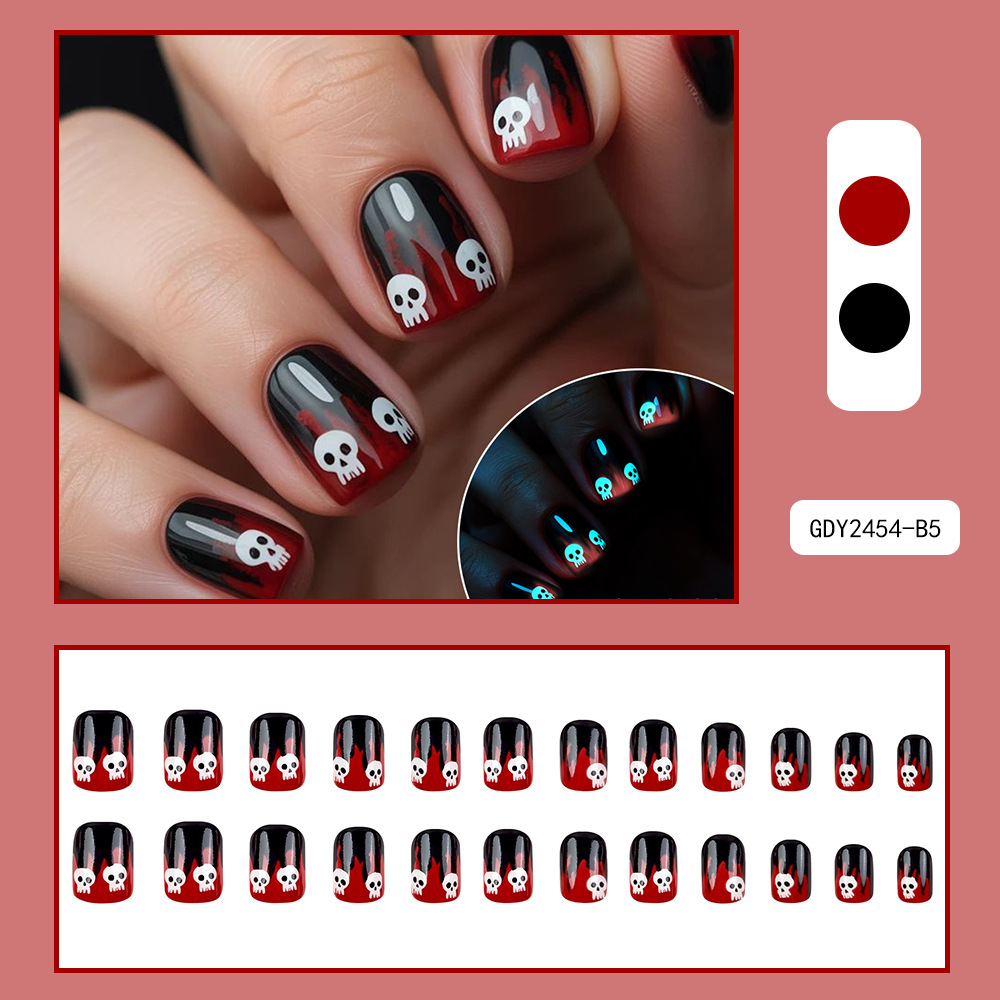 Uña de manicura para usar Halloween 24 piezas esqueleto de luz nocturna gota de sangre roja gradiente de uñas falsas para usar parches