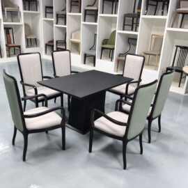 高端大气实木餐桌现代简约轻奢方形简约家用新款餐桌椅组合