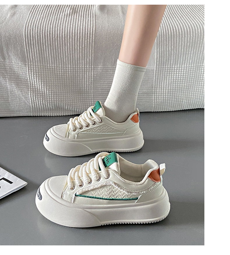 2024 Petites chaussures blanches Printemps pour femmes Nouvelle édition coréenne Instagram Étudiante Étudiante Loisirs Sports Chaussures de planche polyvalentes Street Shoot_voghion.com