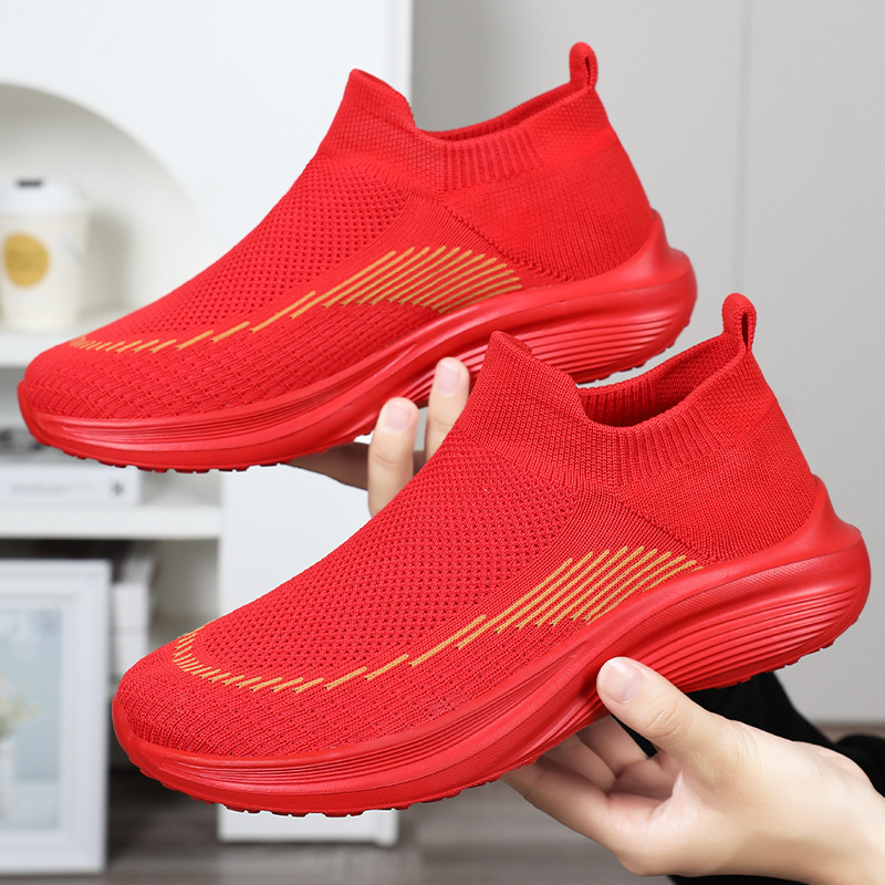 Zapatos mujer todo fósforo primavera nuevo estilo volador tejido transpirable zapatos casuales calcetines de un pie zapatos de madre de suela blanda al por mayor