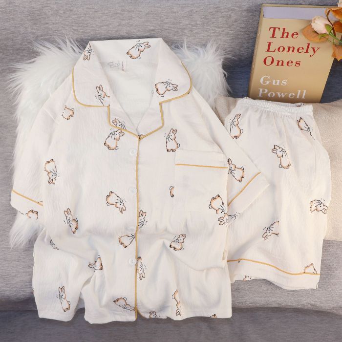 Pijamas de algodón nubes al por mayor transfronterizos de mujeres pantalones cortos de mangas cortas de verano nuevos cardigans con solapas de dibujos animados lindos cubiertas de ropa para el hogar