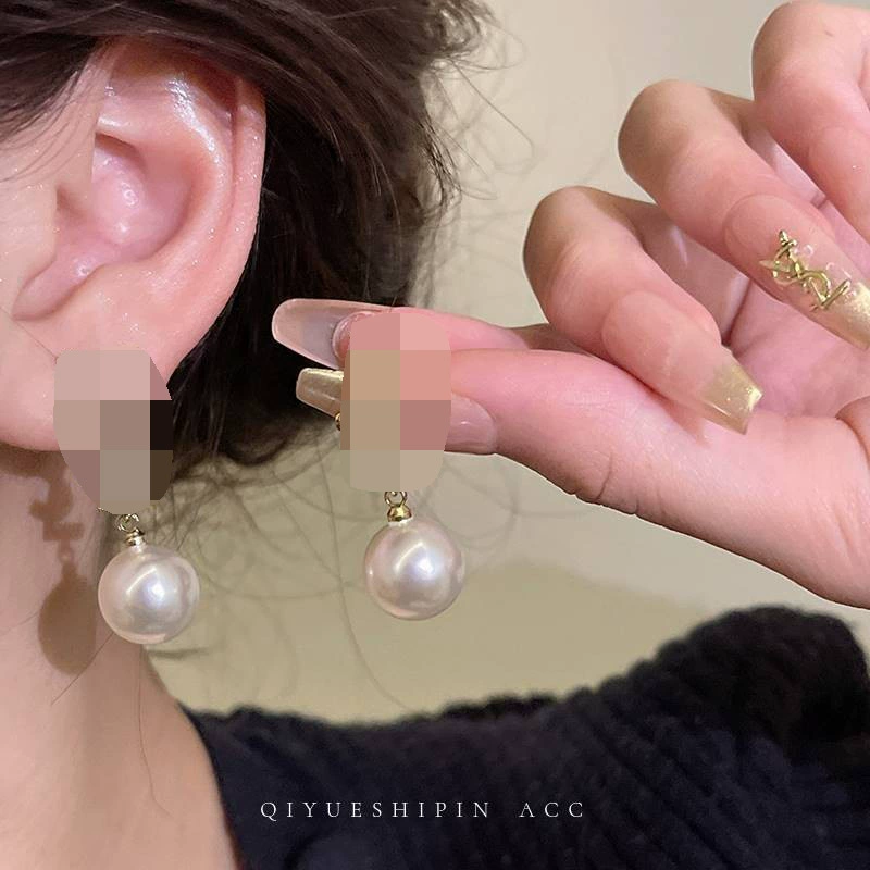 Серьги, серебряный штифт, в стиле Шанель, серебро 925, легкая роскошь, высокое качество