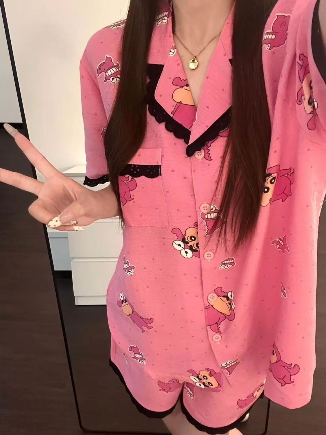 Venta al por mayor transfronteriza nube algodón verano nuevo estilo pijama coreano mujer dulce encaje crayón Shin-chan traje de servicio a domicilio